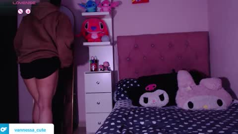 Snapshot of vannessa_shy chatting on 12/01/25, 11:32 Vanesa online show from 12/01/25, 11:32