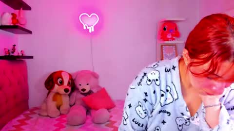 Snapshot of vannessa_shy chatting on 07/10/26, 01:47 Vanesa online show from 07/10/26, 01:47