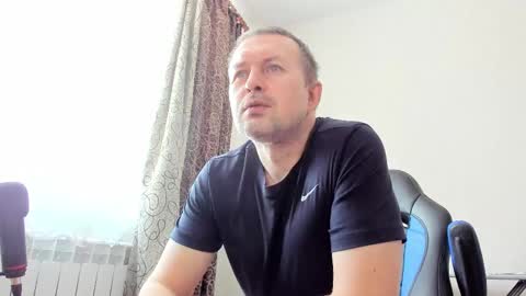 vano_822 online show from 02/19/25, 06:55