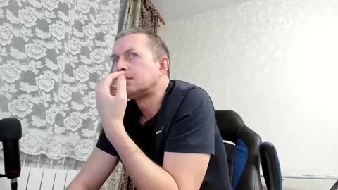 vano_822 online show from 02/20/25, 04:03