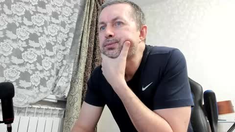 vano_822 online show from 03/05/25, 03:07