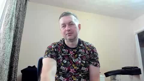 vano_822 online show from 09/11/25, 09:53