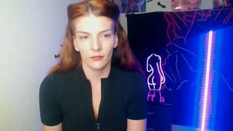 Vanessa online show from 11/16/25, 05:29