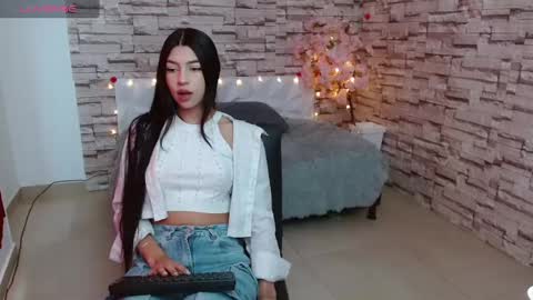 Snapshot of vanse_lust chatting on 02/10/25, 08:00 Karuna online show from 02/10/25, 08:00