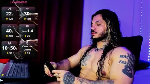 vanvelckan_ online show from 10/03/25, 06:43