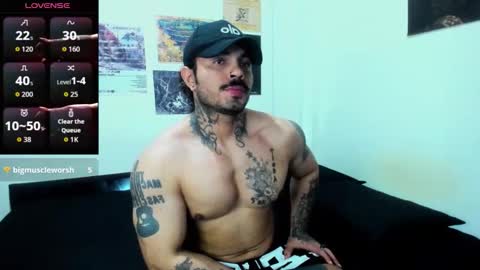 Snapshot of vanvelckan_ chatting on 12/17/25, 03:56 vanvelckan_ online show from 12/17/25, 03:56