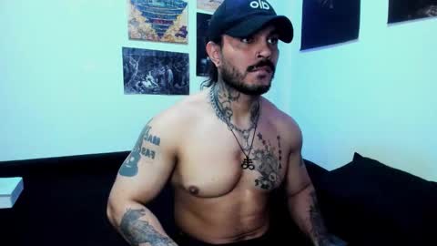Snapshot of vanvelckan_ chatting on 01/11/26, 03:00 vanvelckan_ online show from 01/11/26, 03:00