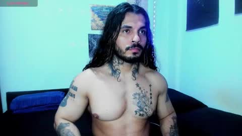 Snapshot of vanvelckan_ chatting on 01/18/26, 05:44 vanvelckan_ online show from 01/18/26, 05:44