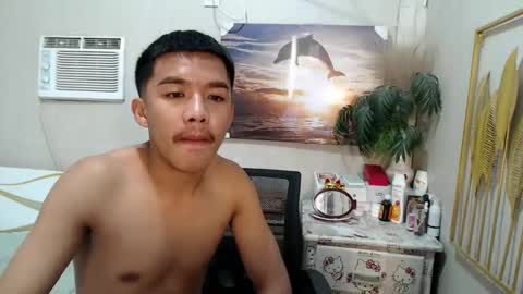 vanxxx2005 online show from 03/10/25, 01:45