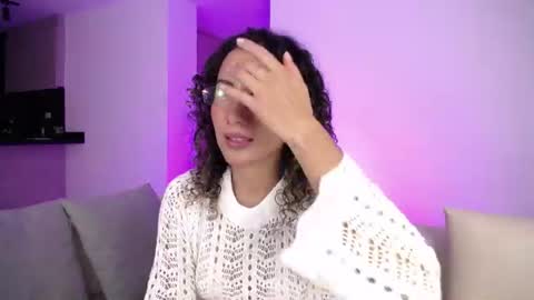 varenka_ivanova22 online show from 07/24/26, 06:33