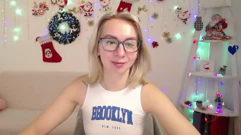 Vasilisa online show from 12/16/24, 06:21