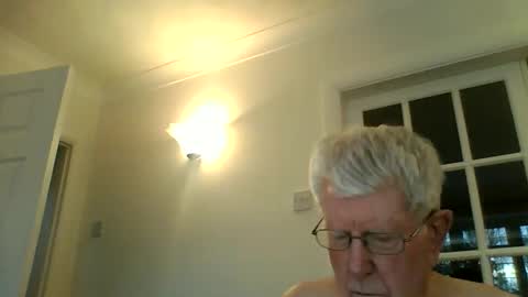 vassus online show from 10/27/25, 04:00
