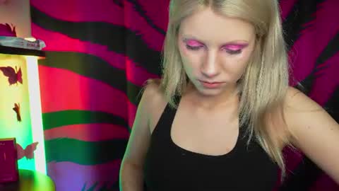 Vasya Sylvia online show from 07/19/26, 11:36