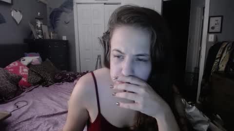 Snapshot of vaua089 chatting on 09/28/25, 02:50 vaua089 online show from 09/28/25, 02:50