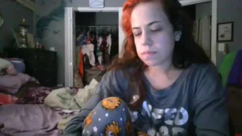 Snapshot of vaua089 chatting on 10/29/25, 05:20 vaua089 online show from 10/29/25, 05:20