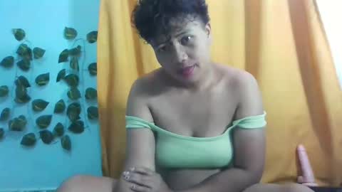 Vayannah online show from 05/14/26, 07:04