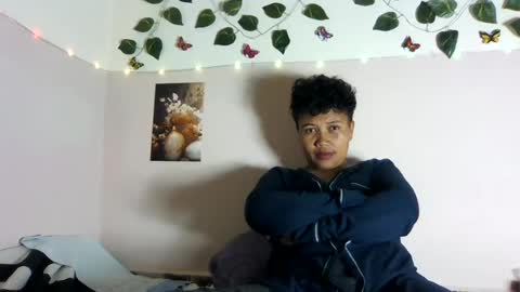 Vayannah online show from 06/12/26, 07:57