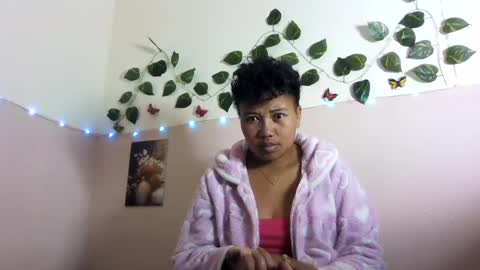 Vayannah online show from 07/25/26, 06:11