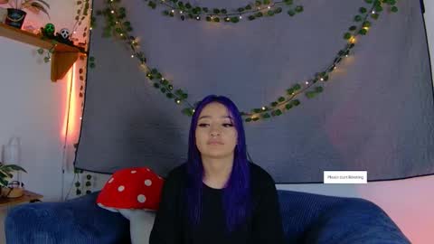 Vayolett online show from 11/09/25, 11:25