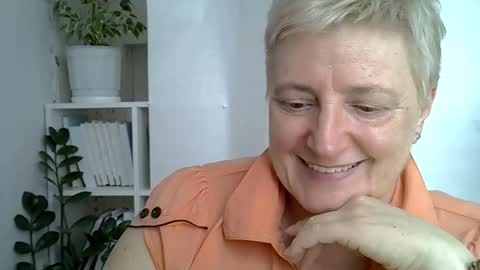 vea_motty online show from 05/10/26, 10:53