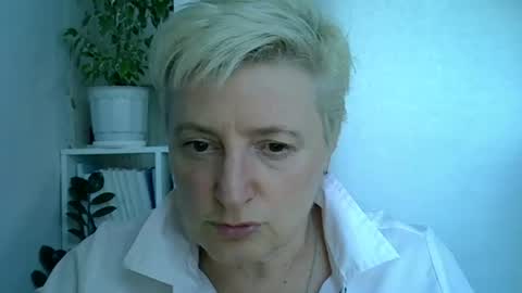 vea_motty online show from 06/19/26, 02:43