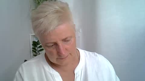 vea_motty online show from 07/17/26, 01:18
