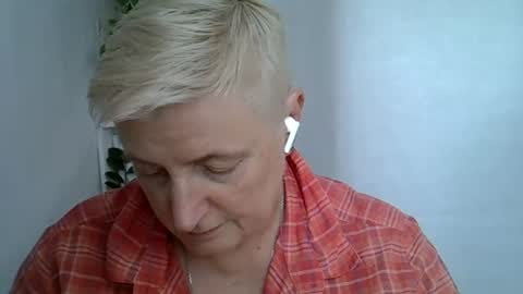 vea_motty online show from 07/28/26, 02:13