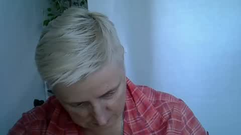 vea_motty online show from 07/28/26, 03:21