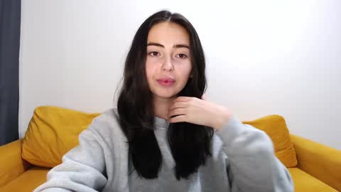 Liza online show from 12/23/24, 11:36