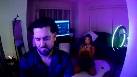 Snapshot of veedeeduo chatting on 11/22/25, 10:36 VeeDeeDuo online show from 11/22/25, 10:36