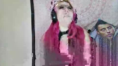 Snapshot of veelehanex3 chatting on 01/21/25, 04:10 Veronica Lehane online show from 01/21/25, 04:10