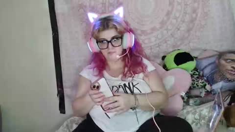 Snapshot of veelehanex3 chatting on 02/07/25, 07:50 Veronica Lehane online show from 02/07/25, 07:50