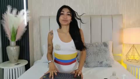 Mia brando online show from 07/03/26, 07:53