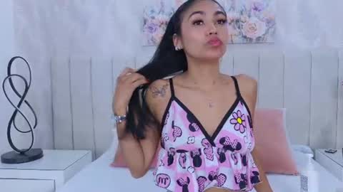 Mia brando online show from 07/06/26, 07:38