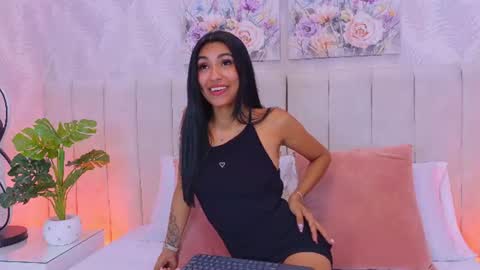 Mia brando online show from 07/07/26, 07:51