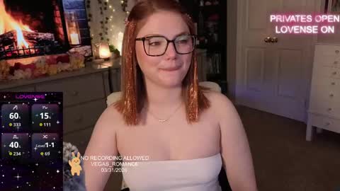 Snapshot of vegas_romance chatting on 04/01/26, 02:45 vegas_romance online show from 04/01/26, 02:45