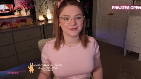 Snapshot of vegas_romance chatting on 04/16/26, 03:07 vegas_romance online show from 04/16/26, 03:07