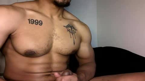 Snapshot of vegasluv702 chatting on 10/31/25, 06:47 Vegas Love online show from 10/31/25, 06:47