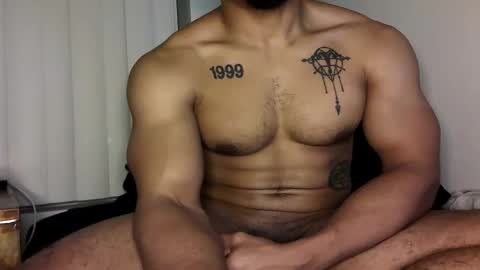 Snapshot of vegasluv702 chatting on 11/19/25, 07:52 Vegas Love online show from 11/19/25, 07:52