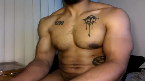 Snapshot of vegasluv702 chatting on 11/22/25, 08:57 Vegas Love online show from 11/22/25, 08:57