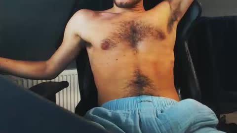 Snapshot of vegetablen chatting on 11/29/25, 10:02 nico online show from 11/29/25, 10:02