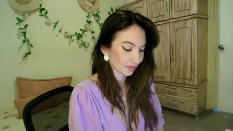 veka_lourens online show from 02/19/26, 04:03