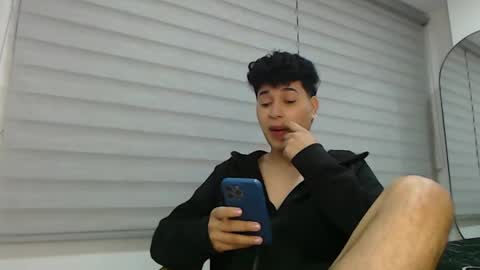 velascosexyboy online show from 01/17/25, 02:08