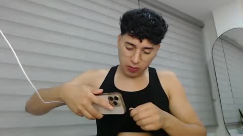 velascosexyboy online show from 03/04/25, 02:38