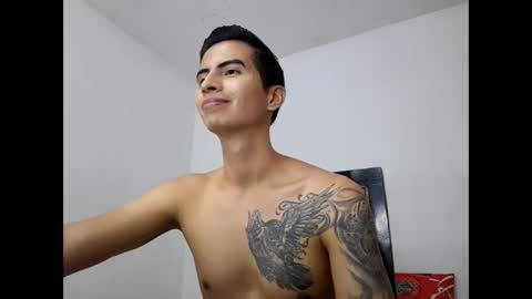 velk_hot1 online show from 02/10/25, 11:02