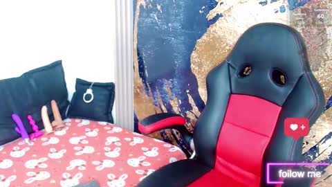 Vella online show from 03/11/25, 09:37