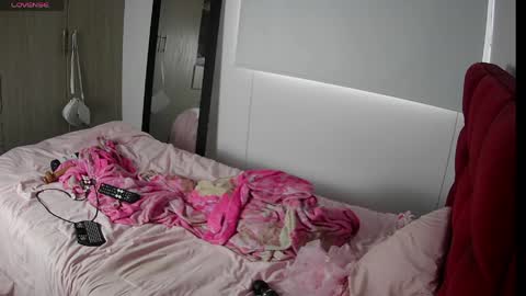 Snapshot of velma_star chatting on 06/04/26, 12:55 Velma online show from 06/04/26, 12:55