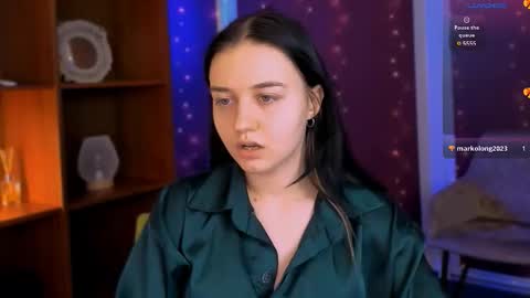 Snapshot of veloria_belle chatting on 12/05/25, 01:20 veloria_belle online show from 12/05/25, 01:20