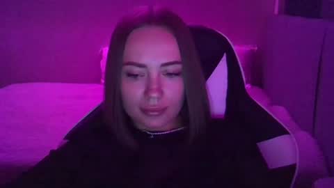 Snapshot of velour_myst chatting on 07/17/26, 04:12 velour_myst online show from 07/17/26, 04:12