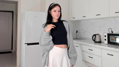 Amelia online show from 09/12/25, 05:51